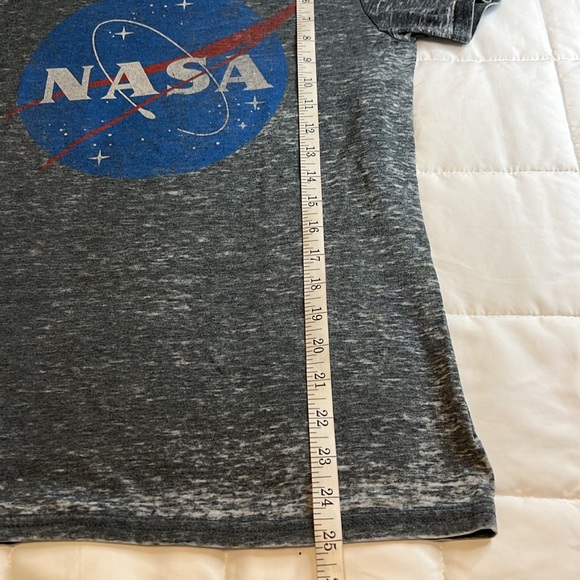 Fifth Sun Size Small NASA Heather Gray Short Sleeve Tee-Shirt - Picture 6 of 6
